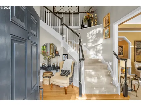 752 SW Regency Terrace Portland OR 97225