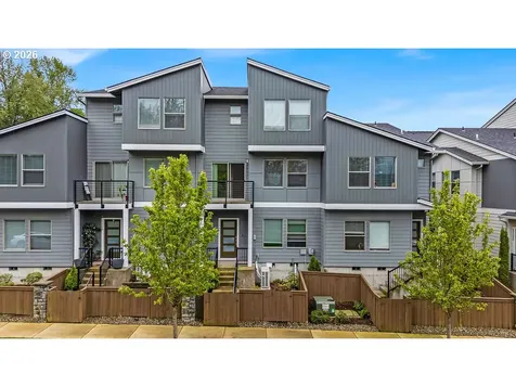 17346 SE Crossroads Avenue Happy Valley OR 97086