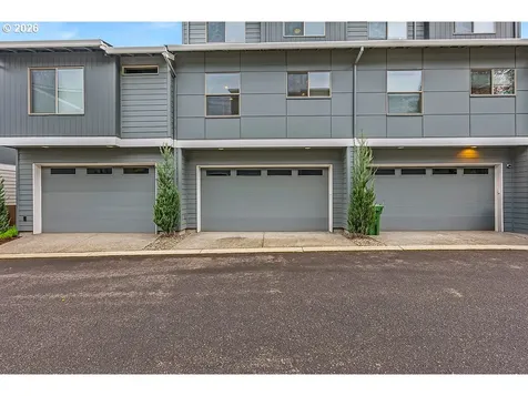 17346 SE Crossroads Avenue Happy Valley OR 97086