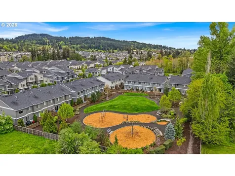 17346 SE Crossroads Avenue Happy Valley OR 97086