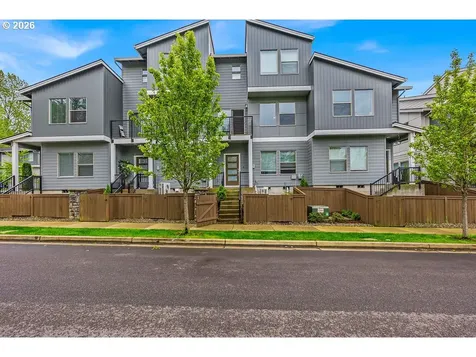 17346 SE Crossroads Avenue Happy Valley OR 97086