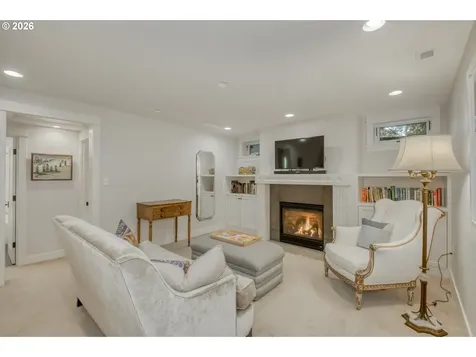 2666 SW Brae Mar Court Portland OR 97201