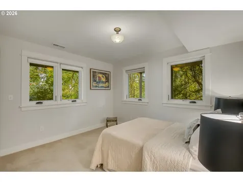 2666 SW Brae Mar Court Portland OR 97201