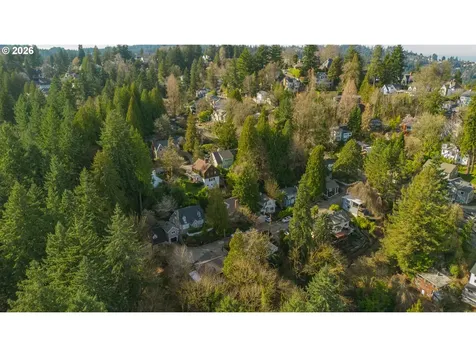 2666 SW Brae Mar Court Portland OR 97201