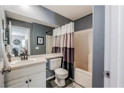 15236 NW Manresa Court Portland OR 97229