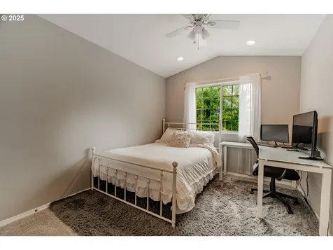 15236 NW Manresa Court Portland OR 97229