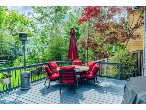 15236 NW Manresa Court Portland OR 97229