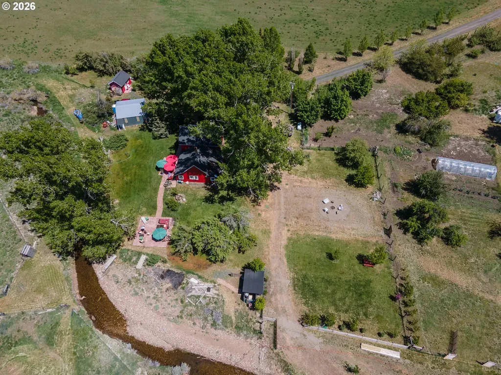 15682 Highway 395 Lakeview OR 97630