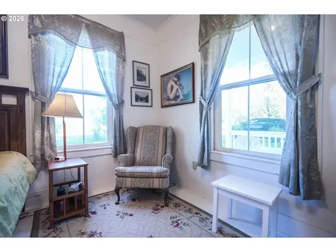 15682 Highway 395 Lakeview OR 97630