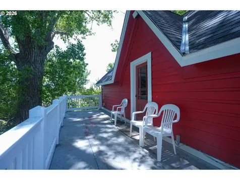 15682 Highway 395 Lakeview OR 97630
