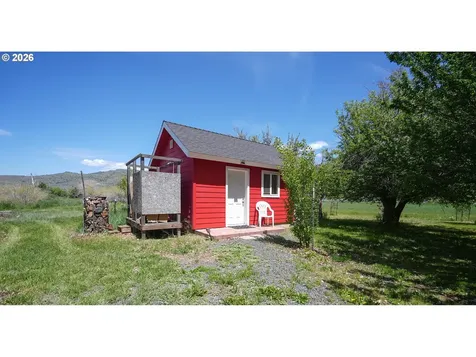 15682 Highway 395 Lakeview OR 97630