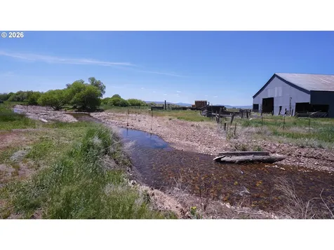 15682 Highway 395 Lakeview OR 97630