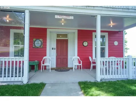 15682 Highway 395 Lakeview OR 97630