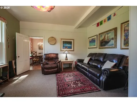 15682 Highway 395 Lakeview OR 97630