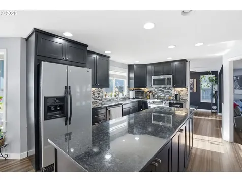 4714 NW Division Avenue Vancouver WA 98663