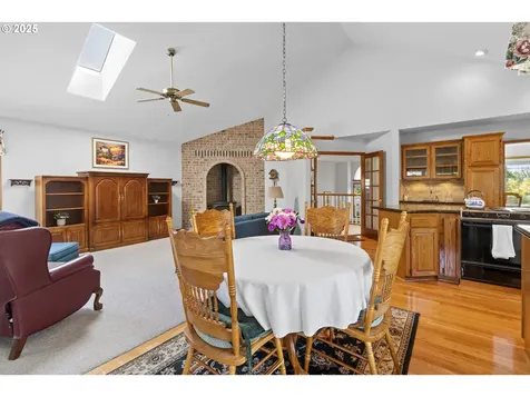 8346 SE 141st Avenue Portland OR 97236