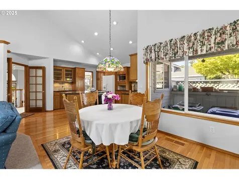 8346 SE 141st Avenue Portland OR 97236