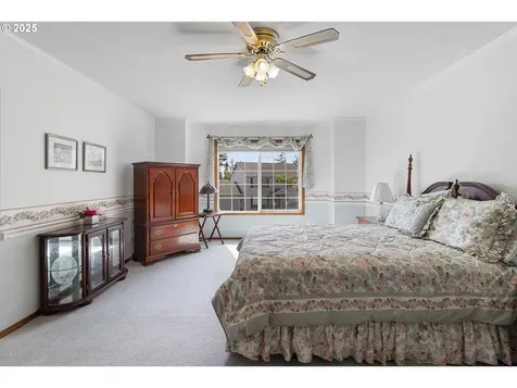 8346 SE 141st Avenue Portland OR 97236