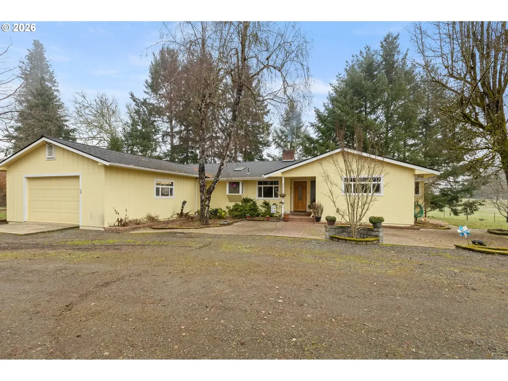 674 Youngs Lane Roseburg OR 97471