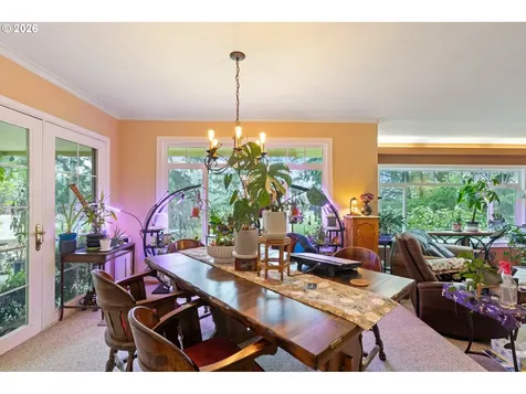 674 Youngs Lane Roseburg OR 97471