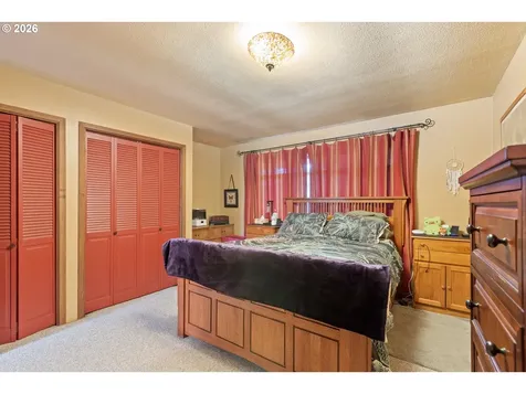 674 Youngs Lane Roseburg OR 97471