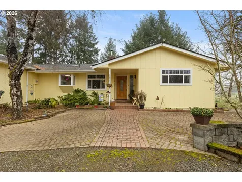 674 Youngs Lane Roseburg OR 97471
