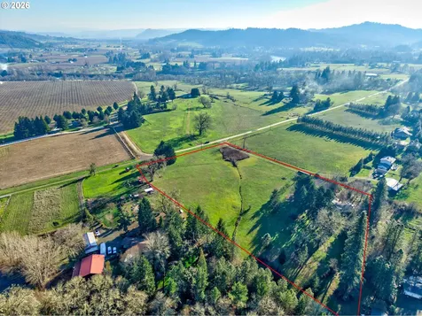 674 Youngs Lane Roseburg OR 97471