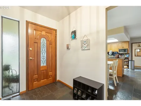 674 Youngs Lane Roseburg OR 97471
