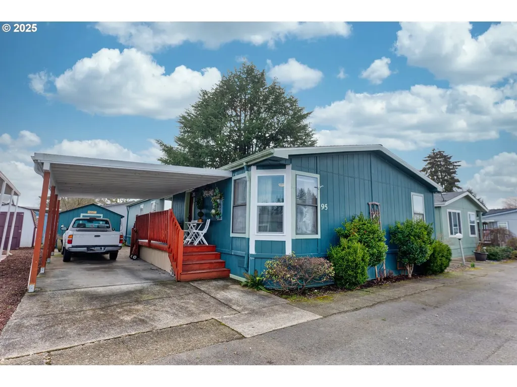 18485 SW Pacific Drive Tualatin OR 97062