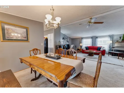 18485 SW Pacific Drive Tualatin OR 97062