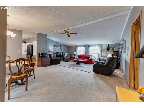 18485 SW Pacific Drive Tualatin OR 97062