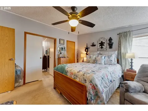 18485 SW Pacific Drive Tualatin OR 97062