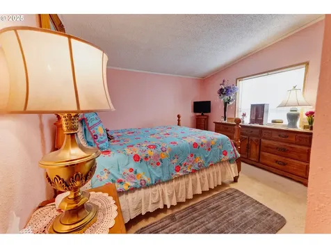18485 SW Pacific Drive Tualatin OR 97062