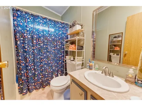 18485 SW Pacific Drive Tualatin OR 97062