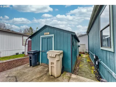 18485 SW Pacific Drive Tualatin OR 97062