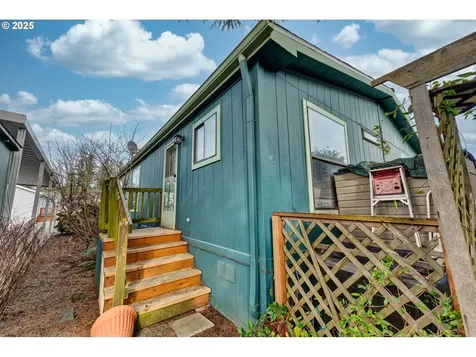 18485 SW Pacific Drive Tualatin OR 97062