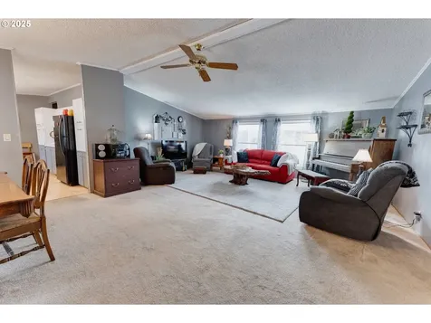 18485 SW Pacific Drive Tualatin OR 97062
