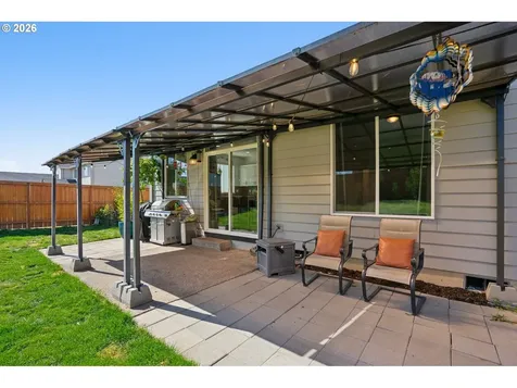 812 NE Trillium Drive Estacada OR 97023