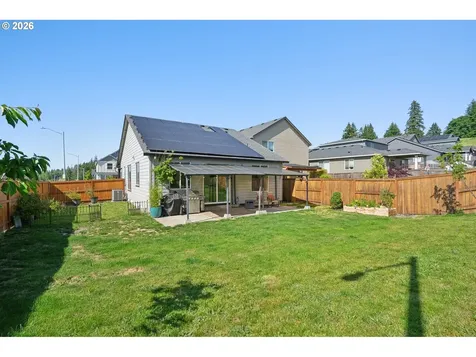 812 NE Trillium Drive Estacada OR 97023