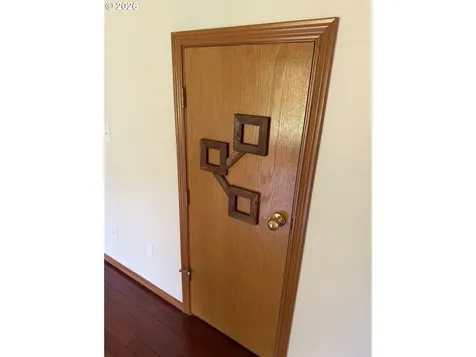 1250 S Cedar Loop Canby OR 97013