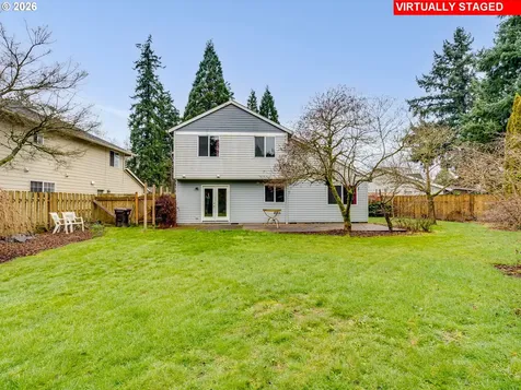 1250 S Cedar Loop Canby OR 97013