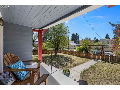 414 NW Riverside Boulevard Bend OR 97703
