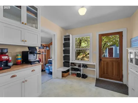 414 NW Riverside Boulevard Bend OR 97703