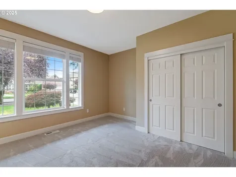 14728 NE 11th Street Vancouver WA 98684