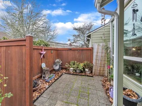 3534 Westleigh Street Eugene OR 97405