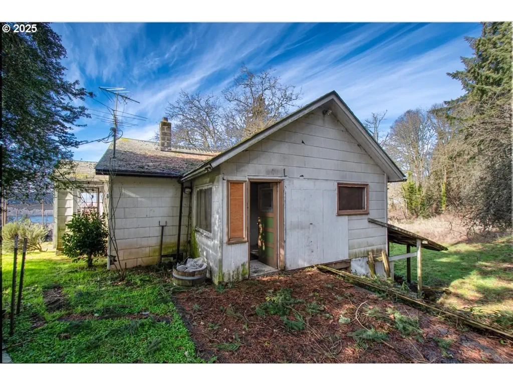 390 Juniper Street Kalama WA 98625