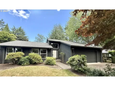 5646 NW Deschutes Drive Portland OR 97229