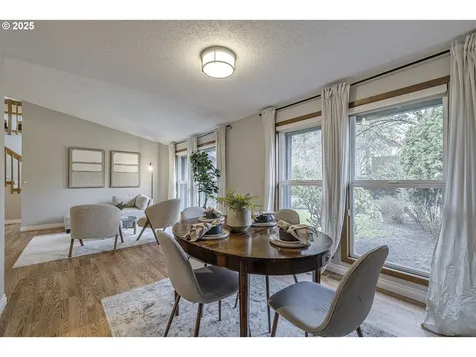 5646 NW Deschutes Drive Portland OR 97229