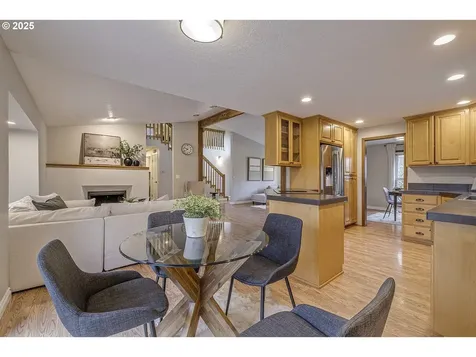 5646 NW Deschutes Drive Portland OR 97229
