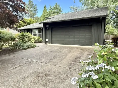 5646 NW Deschutes Drive Portland OR 97229